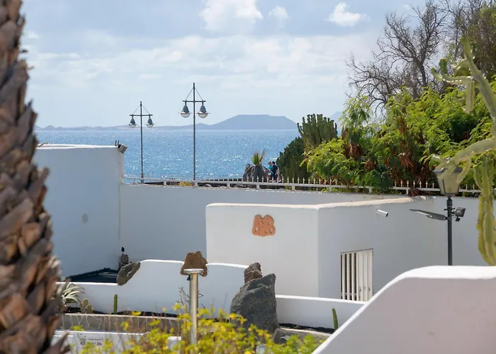 Puerto Chico 7 Apartment