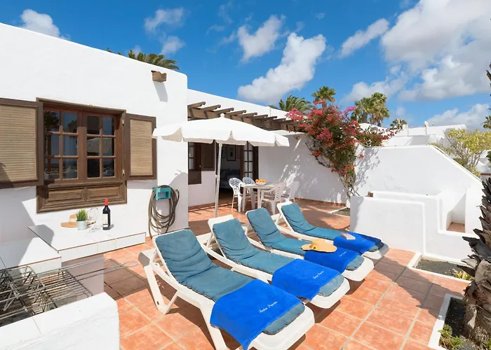 Puerto Chico 7 Apartment